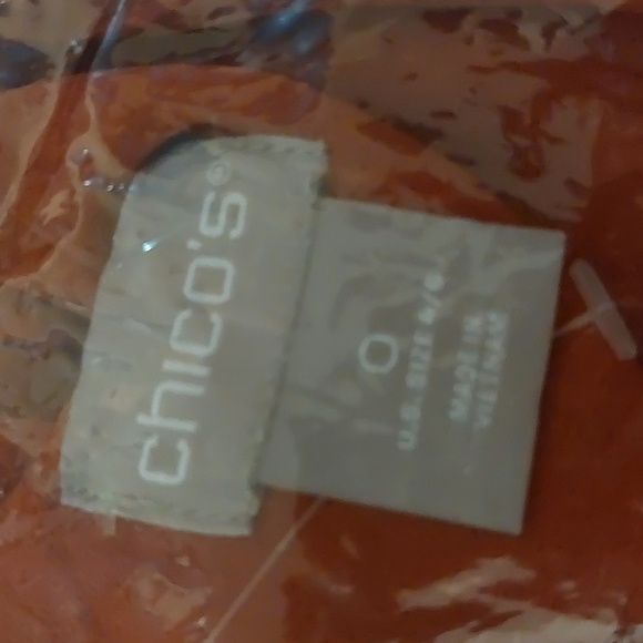 Chico's satin blouse scarf-tie  details bnwot size 0 - Picture 4 of 4